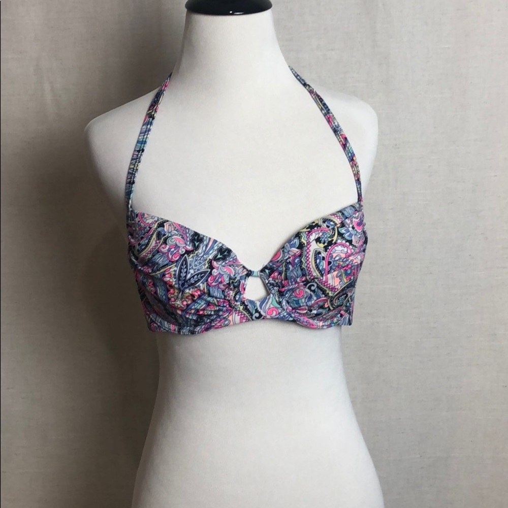 Victoria’s Secret Push-Up Bikini Top—34B